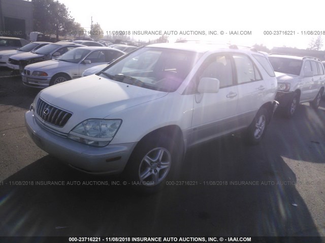 JTJHF10U410192290 - 2001 LEXUS RX 300 WHITE photo 2