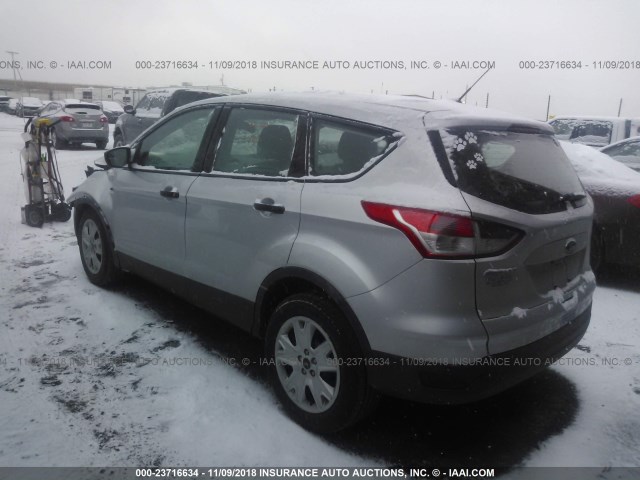 1FMCU0F7XGUB98090 - 2016 FORD ESCAPE S SILVER photo 3