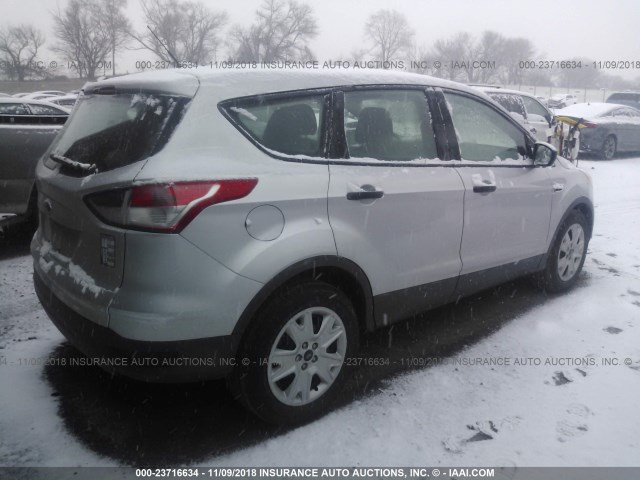 1FMCU0F7XGUB98090 - 2016 FORD ESCAPE S SILVER photo 4