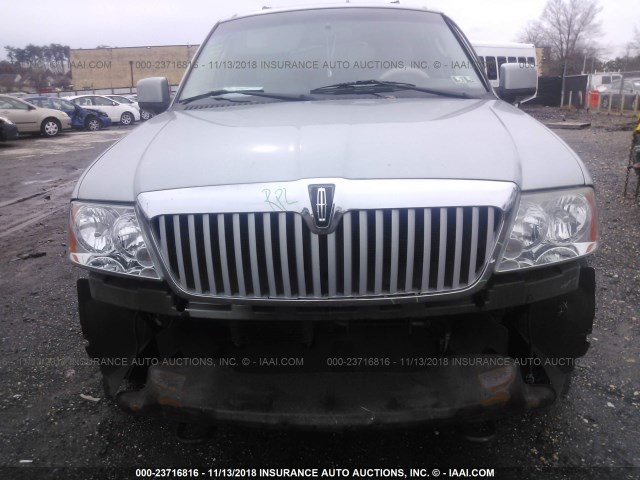 5LMFU28585LJ20640 - 2005 LINCOLN NAVIGATOR 绿色 照片 6