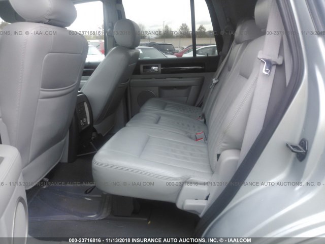 5LMFU28585LJ20640 - 2005 LINCOLN NAVIGATOR 绿色 照片 8