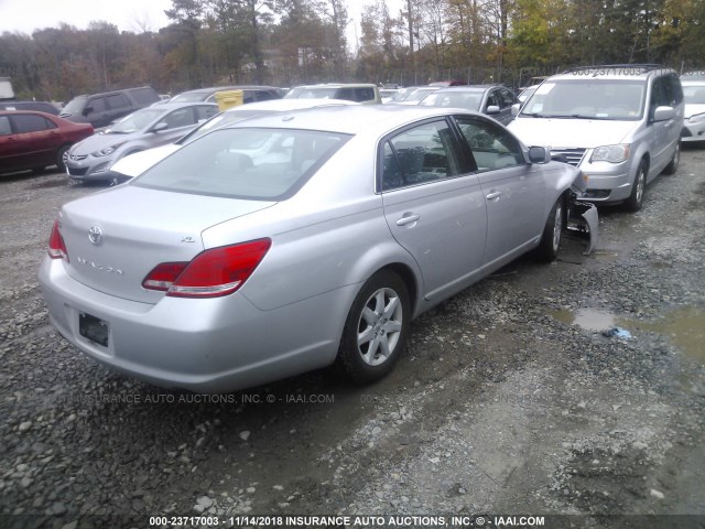 4T1BK3DB2AU359632 - 2010 TOYOTA AVALON XL/XLS/LIMITED GRAY photo 4