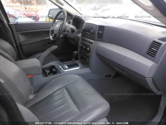 1J4HR48N75C689194 - 2005 JEEP GRAND CHEROKEE LAREDO/COLUMBIA/FREEDOM 黑色 照片 5
