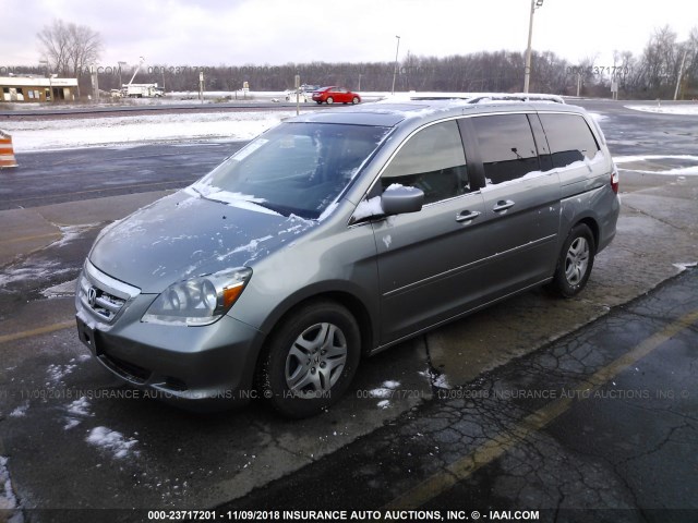 5FNRL38687B137563 - 2007 HONDA ODYSSEY EXL SILVER photo 2