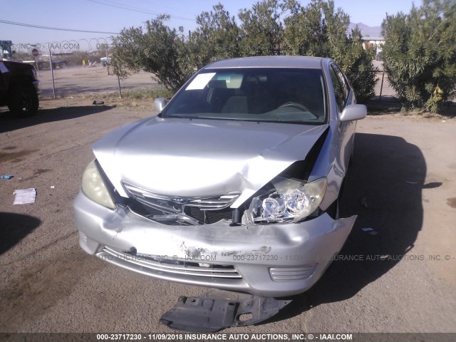 4T1BE32K46U122979 - 2006 TOYOTA CAMRY LE/XLE/SE SILVER photo 6