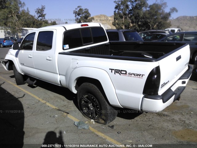 3TMKU4HN7EM041119 - 2014 TOYOTA TACOMA DBL CAB PRERUNNER LNG BED WHITE photo 3