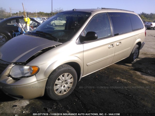 2C4GP44R95R593039 - 2005 CHRYSLER TOWN & COUNTRY LX TAN photo 2