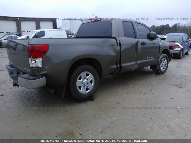 5TFUW5F13CX258375 - 2012 TOYOTA TUNDRA DOUBLE CAB SR5 BROWN photo 4