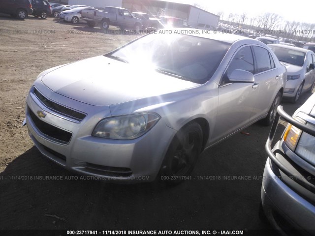 1G1ZC5E04AF168560 - 2010 CHEVROLET MALIBU 1LT SILVER photo 2