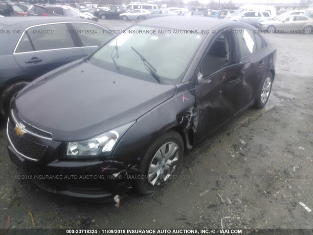 1G1PA5SG7E7339221 - 2014 CHEVROLET CRUZE LS GRAY photo 2