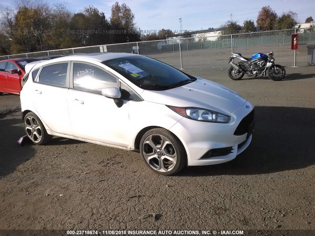 3FADP4GX7HM125373 - 2017 FORD FIESTA ST WHITE photo 1