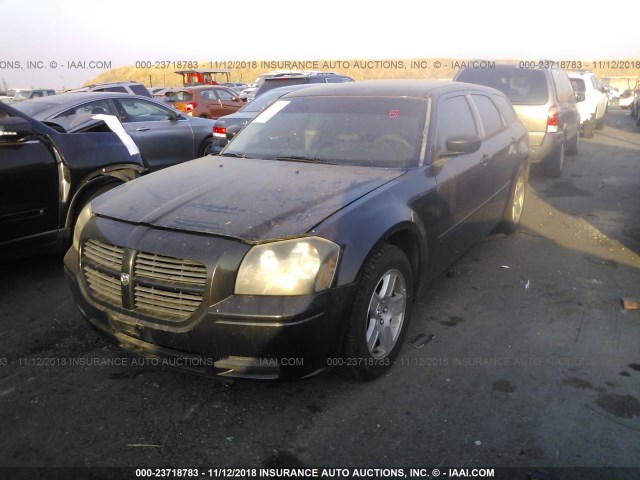 2D4FV48T95H571008 - 2005 DODGE MAGNUM SE BLACK photo 2