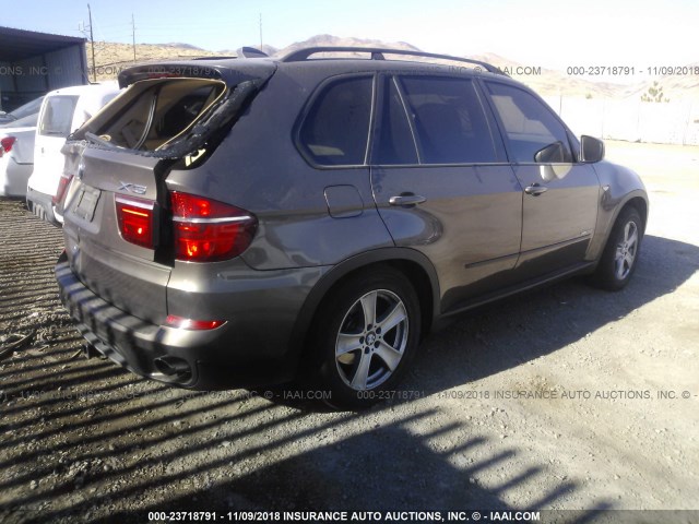 5UXZW0C58BL658940 - 2011 BMW X5 XDRIVE35D BROWN photo 4