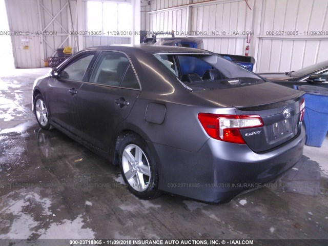 4T1BF1FK1EU434736 - 2014 TOYOTA CAMRY L/SE/LE/XLE Boz foto 3