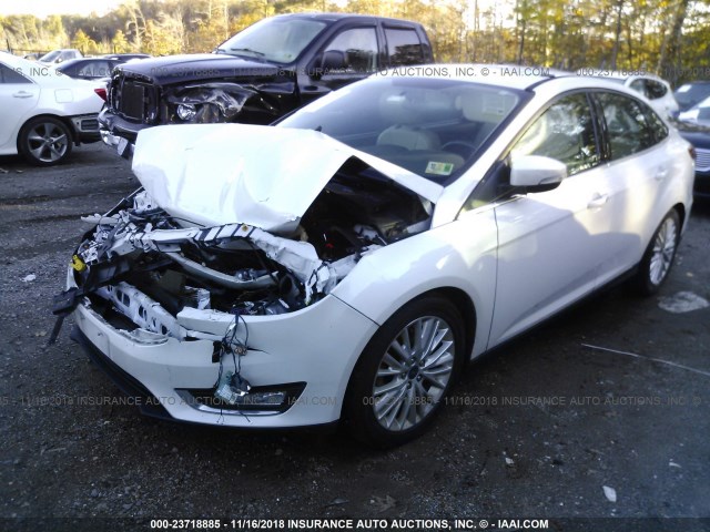 1FADP3J21GL368278 - 2016 FORD FOCUS TITANIUM WHITE photo 2