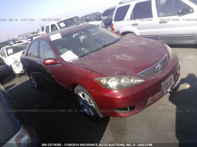JTDBE30K863055378 - 2006 TOYOTA CAMRY LE/XLE Марун фото 1