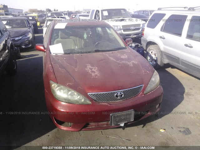 JTDBE30K863055378 - 2006 TOYOTA CAMRY LE/XLE Марун фото 6