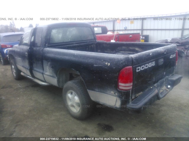 1B7GG22X6YS649107 - 2000 DODGE DAKOTA BLACK photo 3