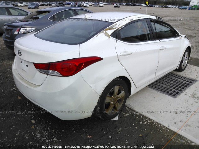 5NPDH4AE7DH406961 - 2013 HYUNDAI ELANTRA GLS/LIMITED WHITE photo 4