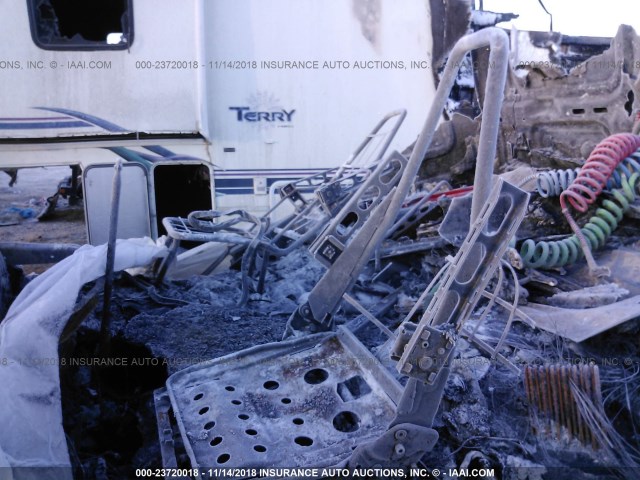 1FUJGLDV8ELFW0468 - 2014 FREIGHTLINER CASCADIA 125  Naməlum foto 5