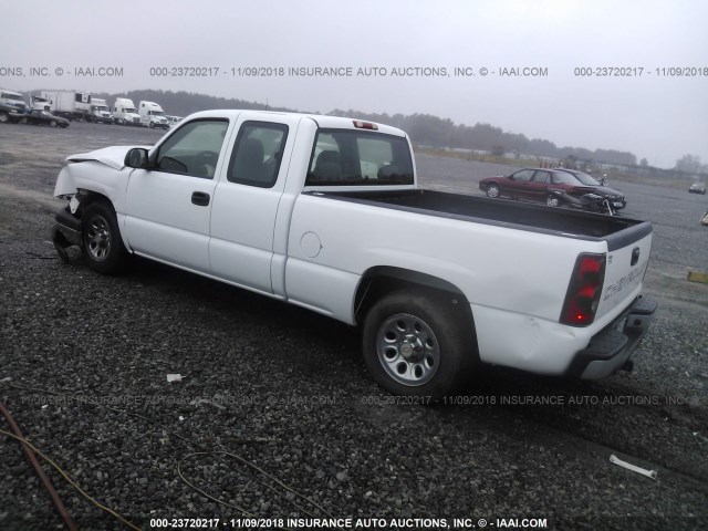 1GCEC19VX7Z203551 - 2007 CHEVROLET SILVERADO C1500 CLASSIC WHITE photo 3