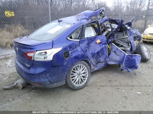 1FADP3J29EL252694 - 2014 FORD FOCUS TITANIUM BLUE photo 4