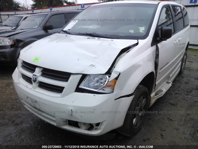 2D4RN4DE3AR445381 - 2010 DODGE GRAND CARAVAN SE WHITE photo 6