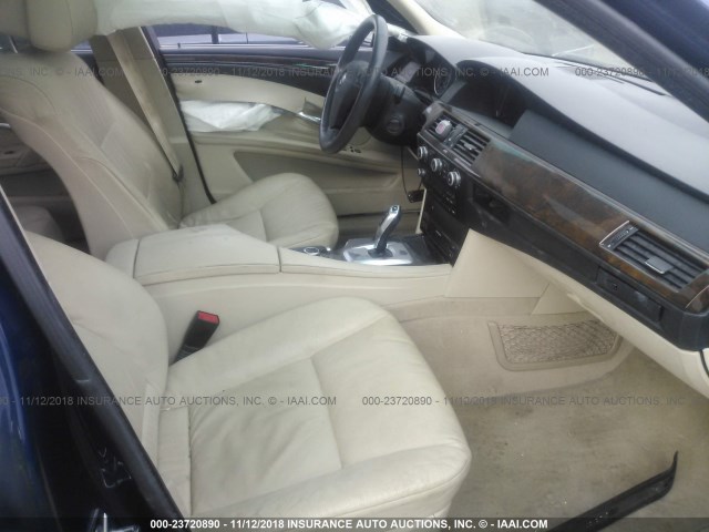 WBANV13549C155910 - 2009 BMW 528 XI Dark Blue photo 5