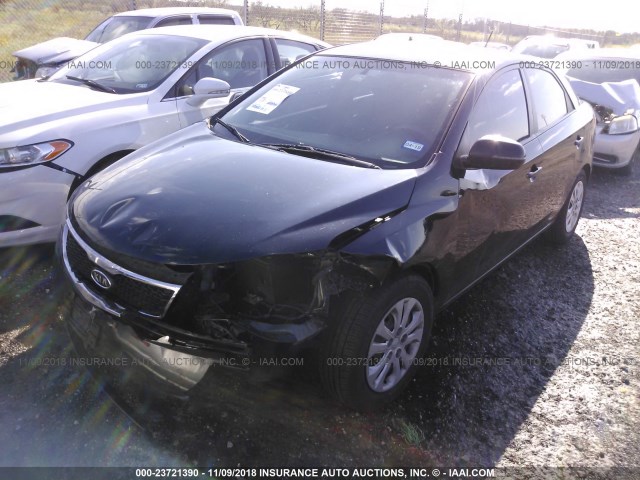 KNAFU4A29D5680735 - 2013 KIA FORTE EX BLACK photo 2