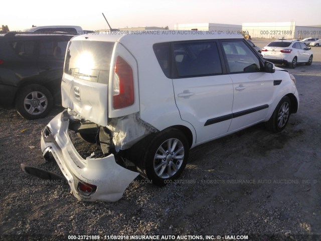 KNDJT2A60C7446445 - 2012 KIA SOUL +/!/SPORT WHITE photo 4