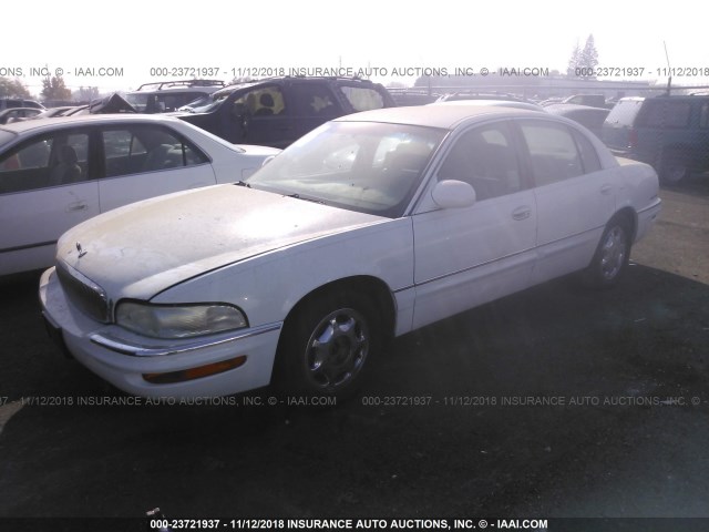 1G4CW52KXW4629852 - 1998 BUICK PARK AVENUE  WHITE photo 2