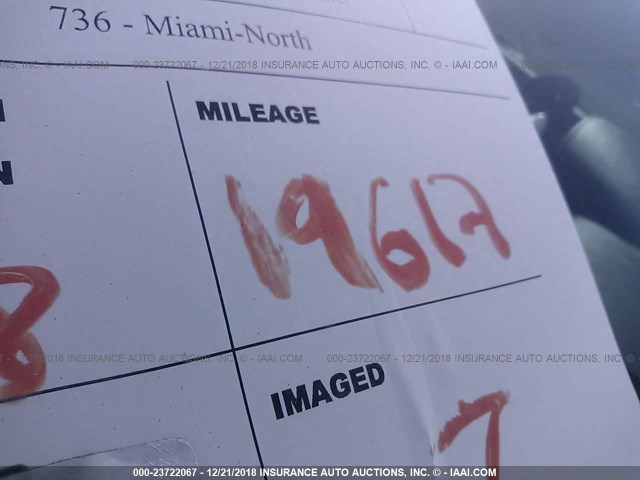 4T1BF1FK4HU687859 - 2017 TOYOTA CAMRY WHITE photo 7