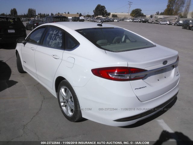 3FA6P0LU5JR235683 - 2018 FORD FUSION SE HYBRID WHITE photo 3