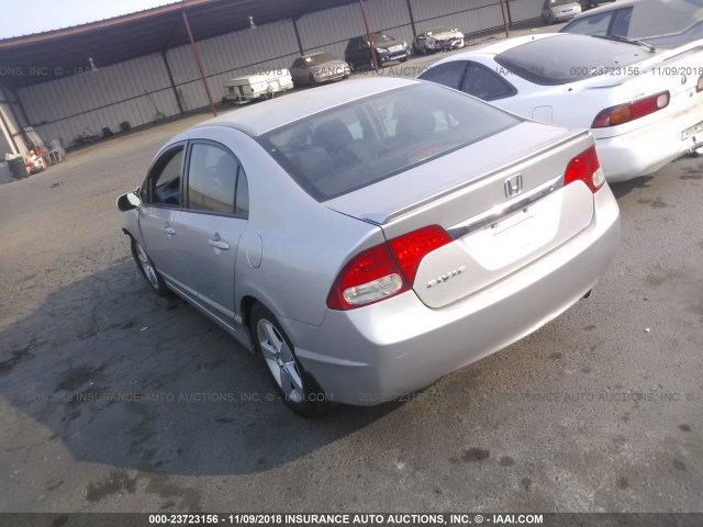 2HGFA1F67BH543645 - 2011 HONDA CIVIC LX-S Gümüş foto 3