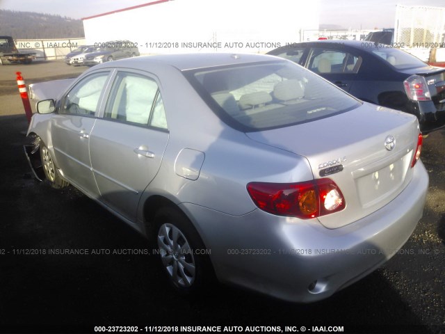 1NXBU4EEXAZ212077 - 2010 TOYOTA COROLLA S/LE/XLE SILVER photo 3