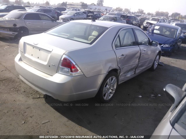 3FAHP08Z59R101426 - 2009 FORD FUSION SEL SILVER photo 4