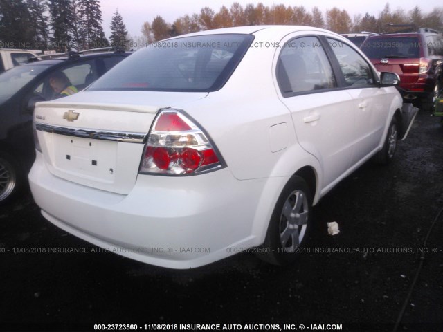 KL1TD5DE5BB232726 - 2011 CHEVROLET AVEO LS/LT თეთრი ფოტო 4