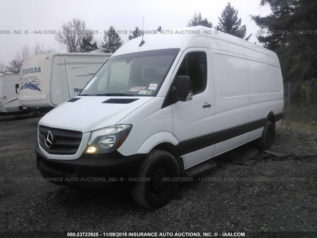 WD3PE8CD1HP535333 - 2017 MERCEDES-BENZ SPRINTER 2500 WHITE photo 2