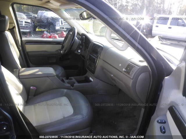 1FMZU74E82UC93437 - 2002 FORD EXPLORER EDDIE BAUER BLUE photo 5