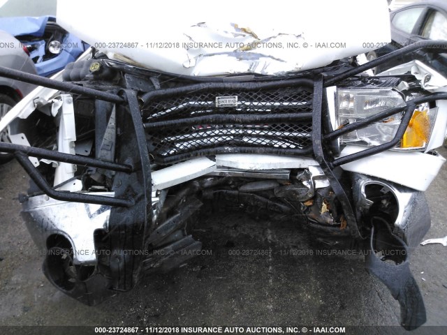 1GTR2TEAXDZ280340 - 2013 GMC SIERRA K1500 WHITE photo 6