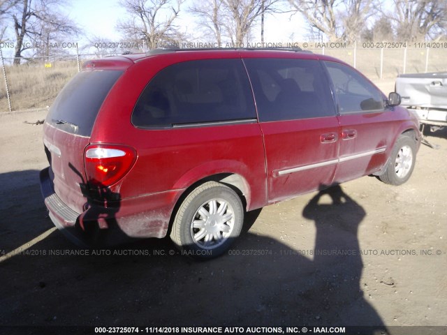 2A4GP54L56R667134 - 2006 CHRYSLER TOWN & COUNTRY TOURING RED photo 4