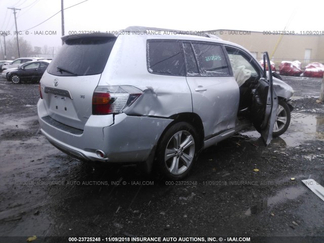 JTEES43A092133575 - 2009 TOYOTA HIGHLANDER SPORT SILVER photo 4