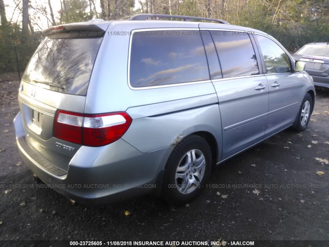 5FNRL38715B066275 - 2005 HONDA ODYSSEY EXL GREEN photo 4