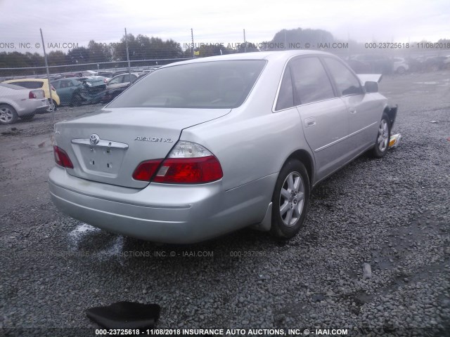 4T1BF28B43U316535 - 2003 TOYOTA AVALON XL/XLS SILVER photo 4