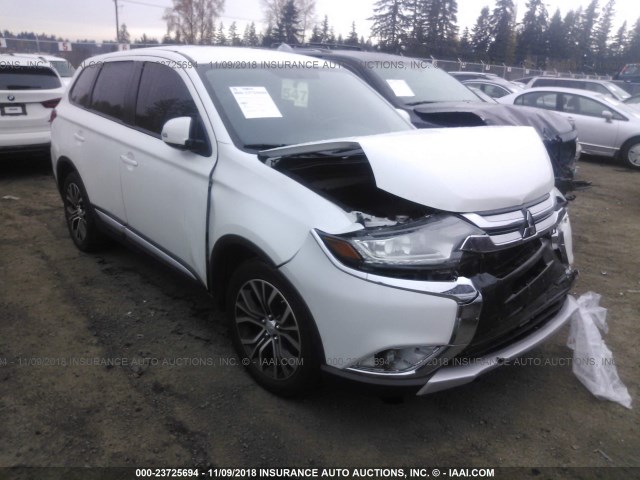 JA4AD3A38GZ013422 - 2016 MITSUBISHI OUTLANDER SE/SEL WHITE photo 1