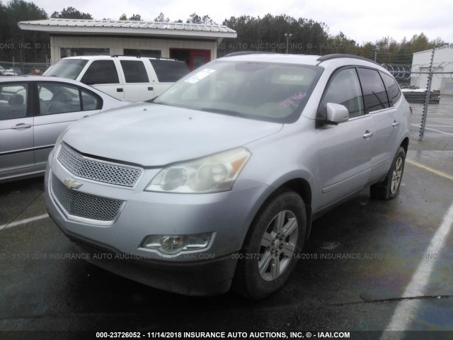 1GNKRGED8BJ188466 - 2011 CHEVROLET TRAVERSE LT SILVER photo 2