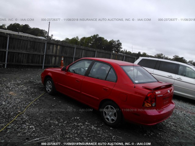 KMHCG45C75U644092 - 2005 HYUNDAI ACCENT GL RED photo 3