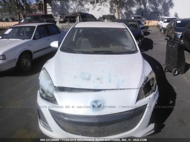 JM1BL1H67A1165327 - 2010 MAZDA 3 S WHITE photo 6