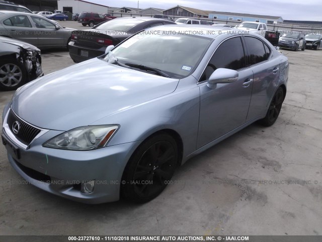 JTHBK262195092239 - 2009 LEXUS IS 250 BLUE photo 2