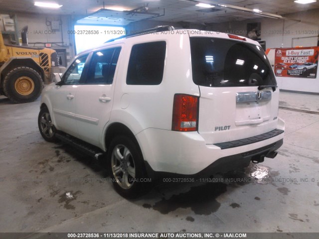 5FNYF4H75CB028649 - 2012 HONDA PILOT EXLN WHITE photo 3